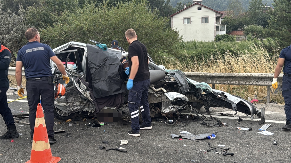 Bolu'da Feci Kaza: Bir Ölü, İki Ağır Yaralı Var