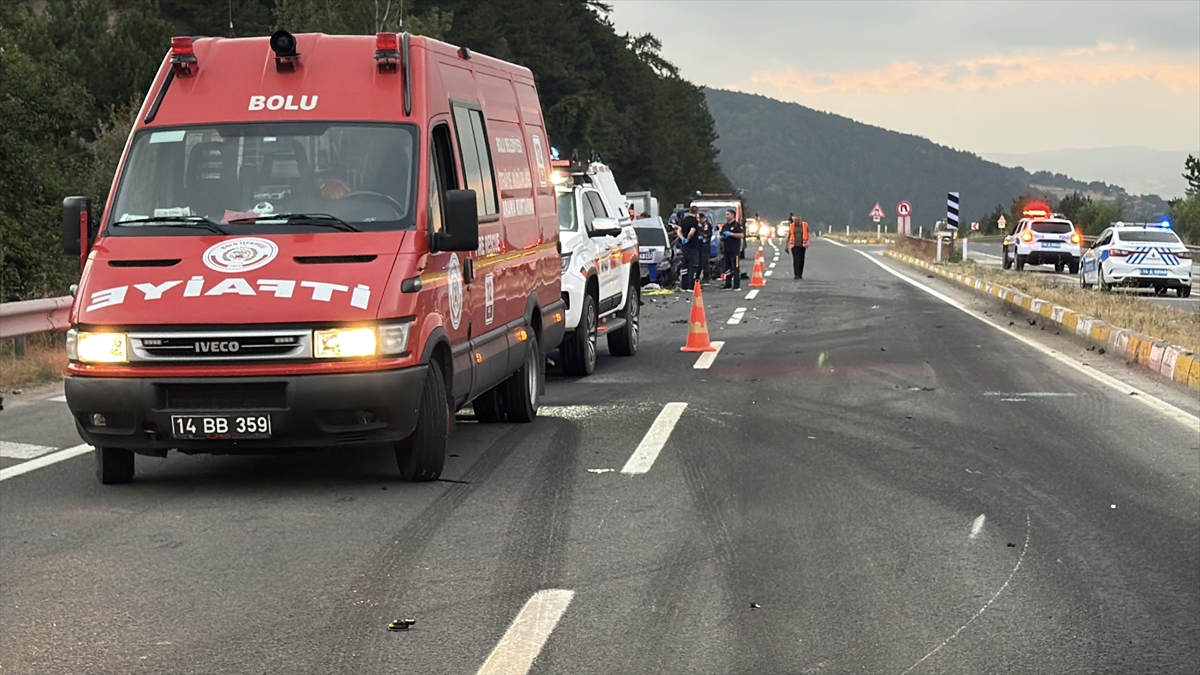 Bolu'da Feci Kaza: Bir Ölü, İki Ağır Yaralı Var