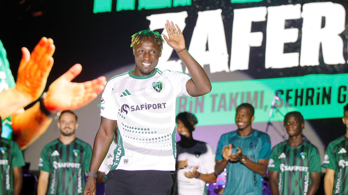 Kocaelispor yeni sezonu açtı: Altunbaş transferi duyuruldu