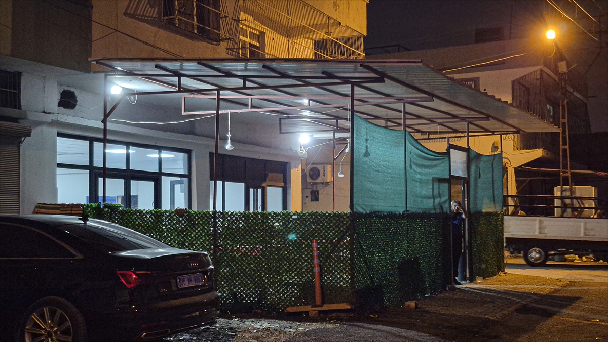 Adana'da kahvehane saldırısı: 3 kişi hastaneye kaldırıldı