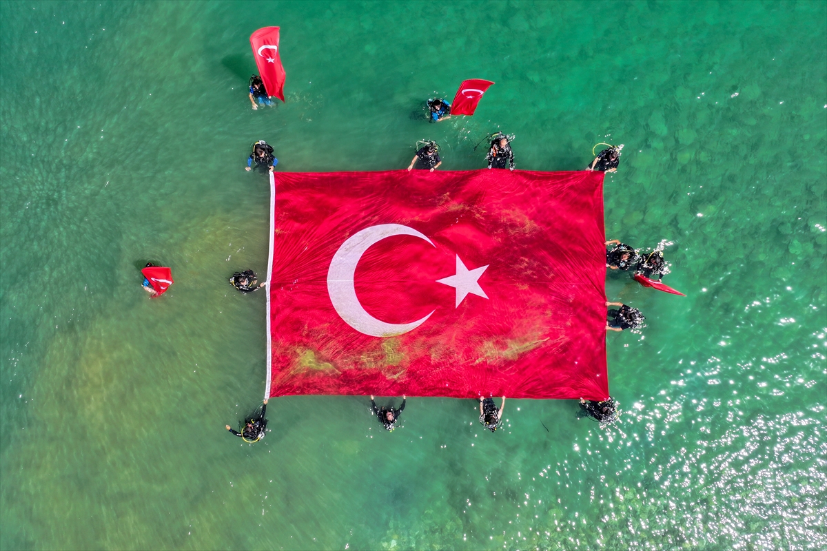 Van Denizi Su Sporları Festivali başladı: Terörsüz Türkiye vurgusu