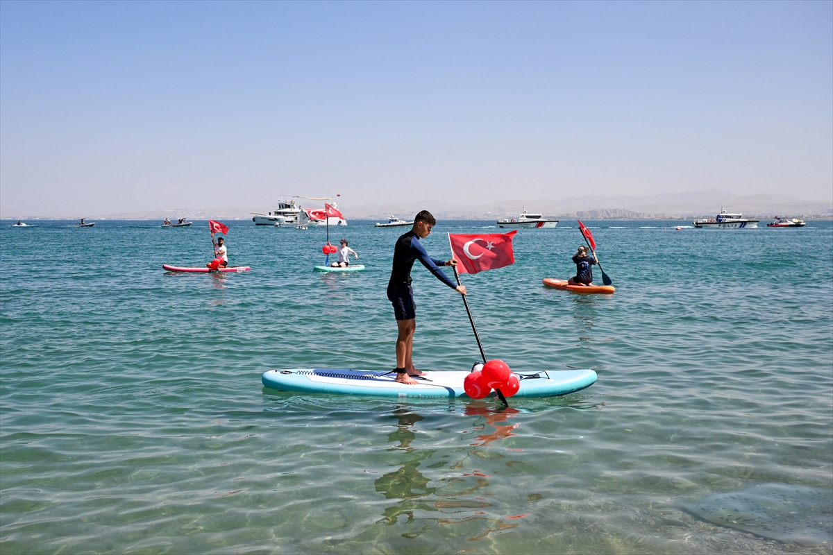 Van Denizi Su Sporları Festivali başladı: Terörsüz Türkiye vurgusu