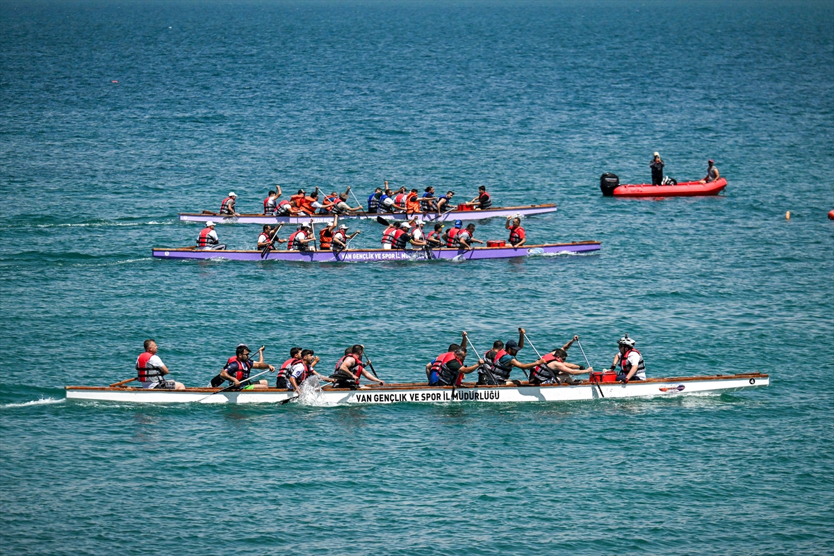 Van Denizi Su Sporları Festivali başladı: Terörsüz Türkiye vurgusu