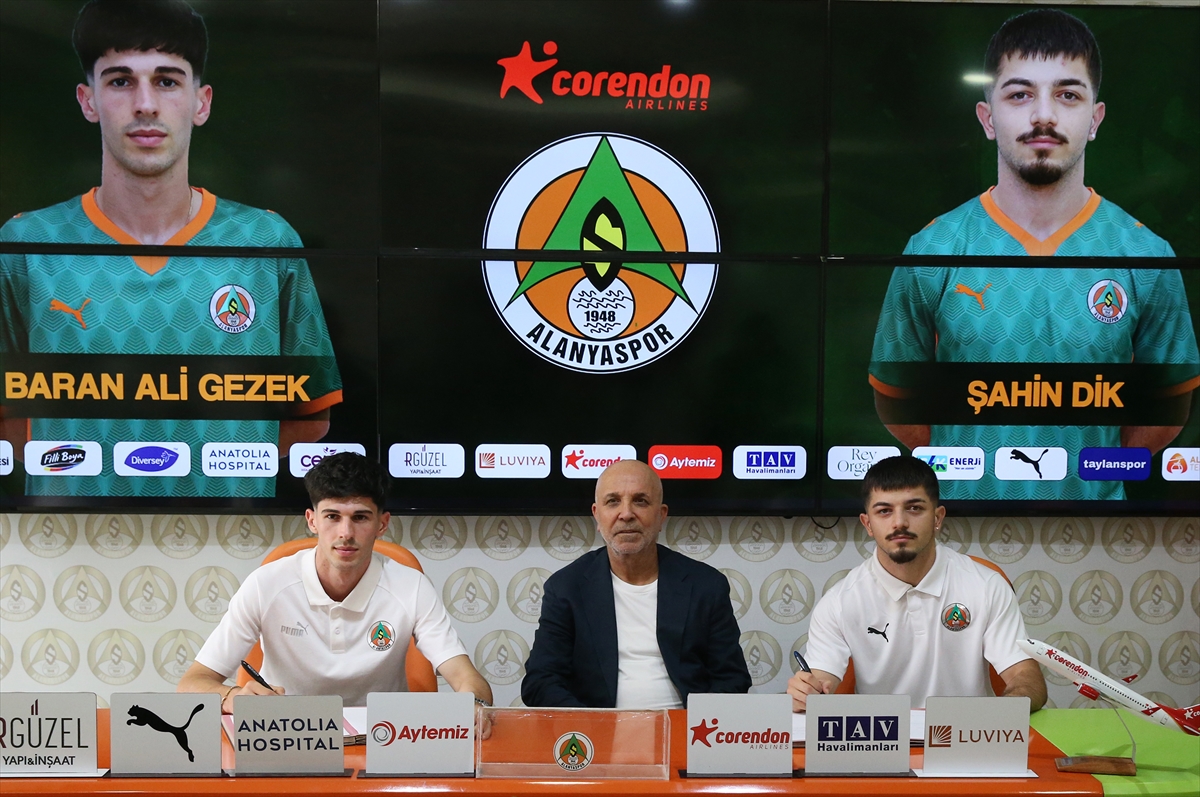 Başkan Çavuşoğlu: Alanyaspor gençlere yatırım yapıyor