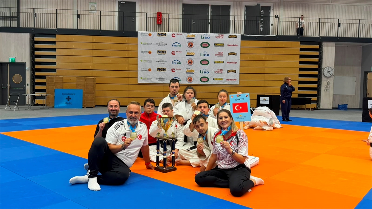 Down Judo Milli Takımı, İsveç'te dünya şampiyonu oldu