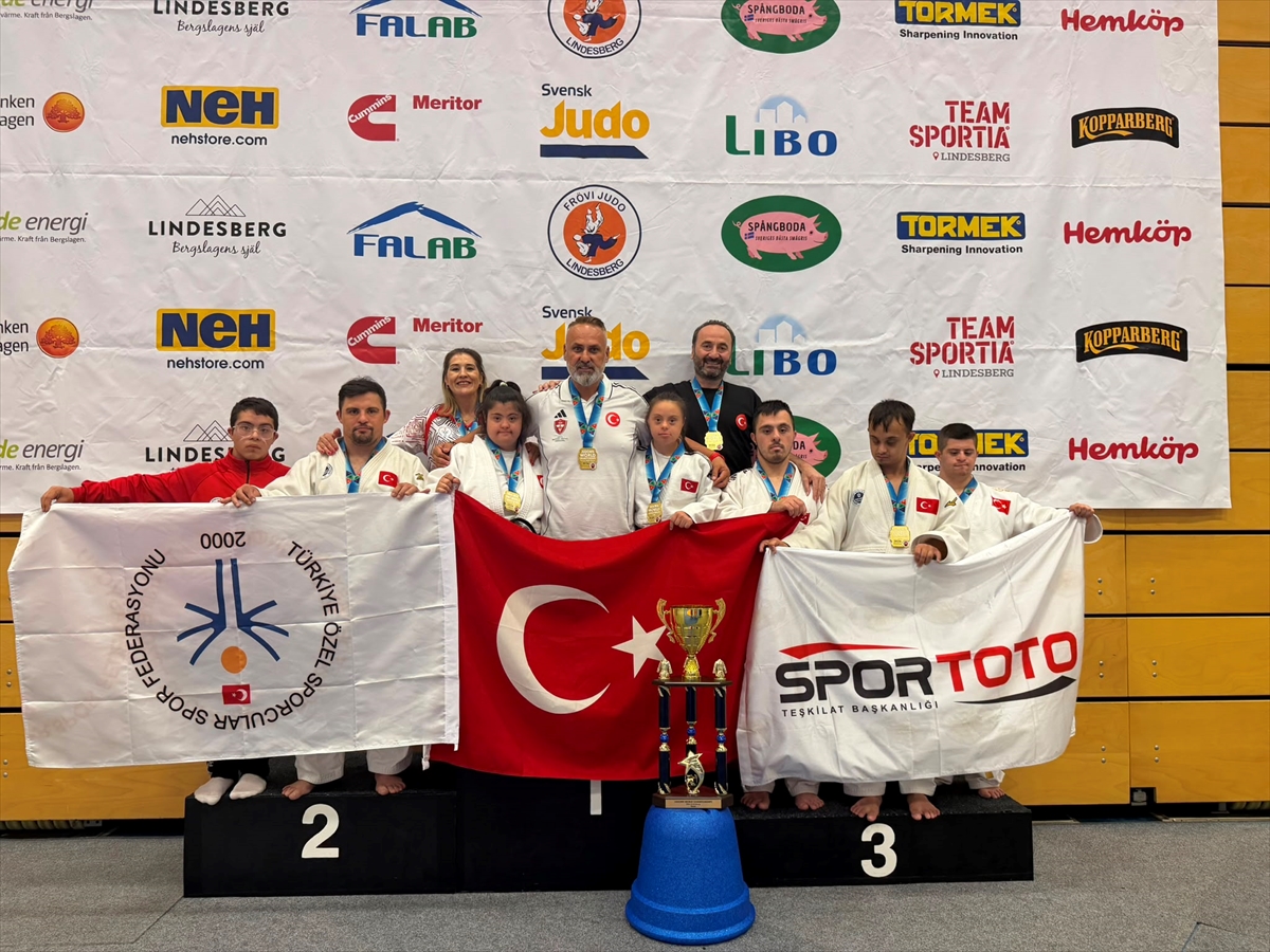 Down Judo Milli Takımı, İsveç'te dünya şampiyonu oldu