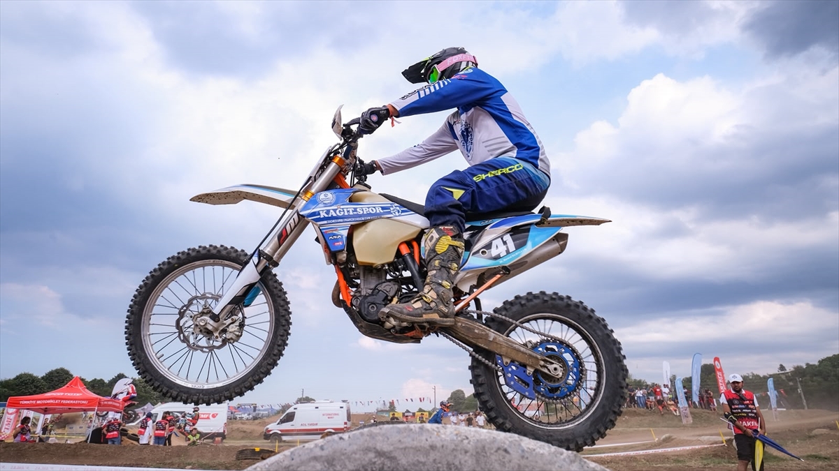 Kocaeli'de Süper Enduro Şampiyonası'nın ikinci ayağı başladı