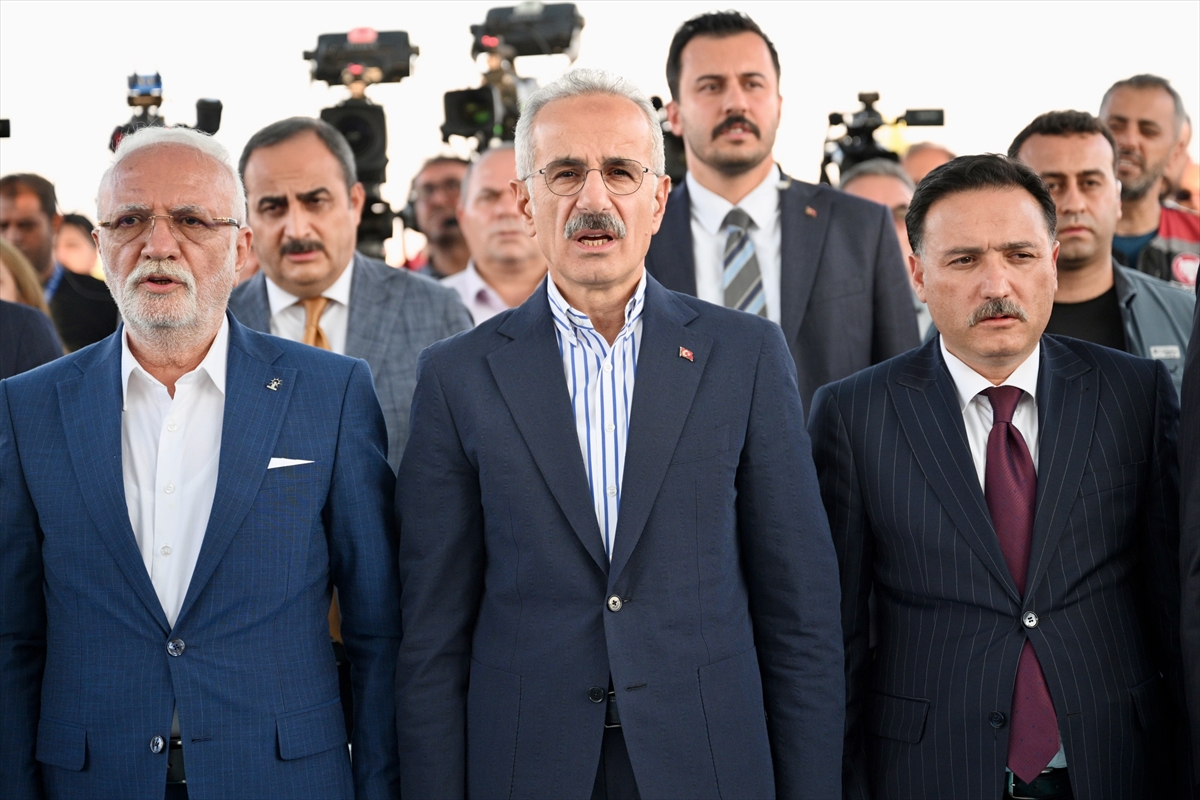 Bakan Uraloğlu: Ankara-Kayseri hızlı tren 1 saat 45 dakika