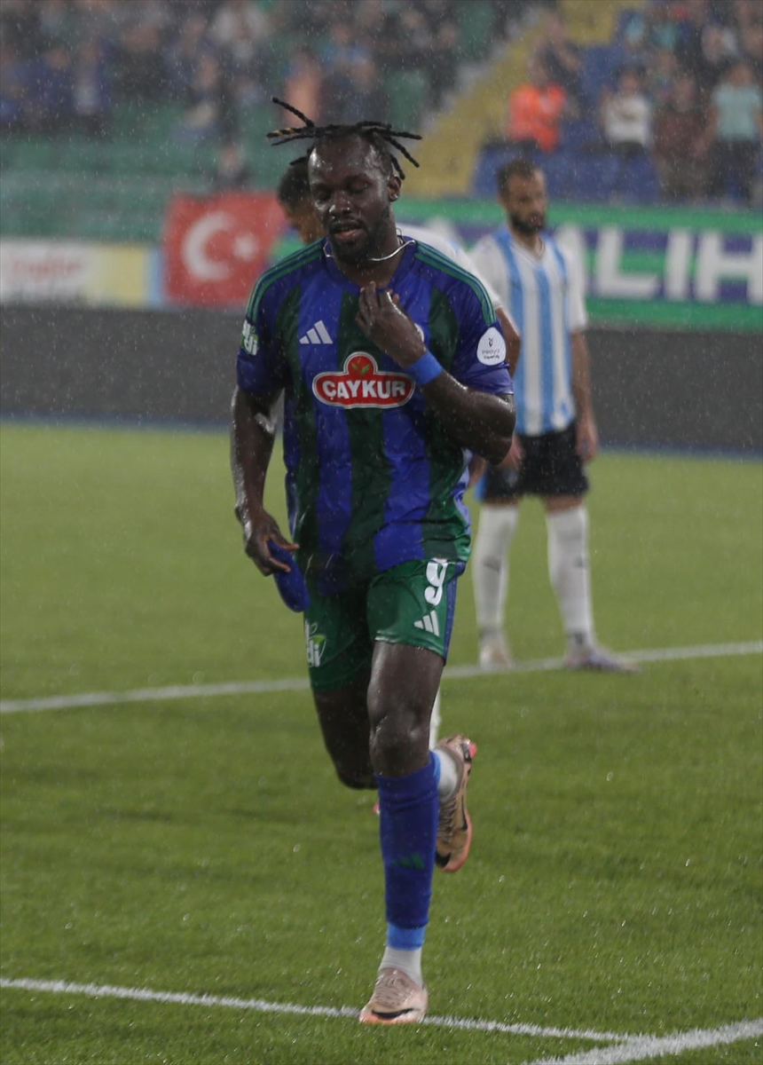 Çaykur Rizespor: Pyramids FC'yi hazırlık maçında 2-1 yendi