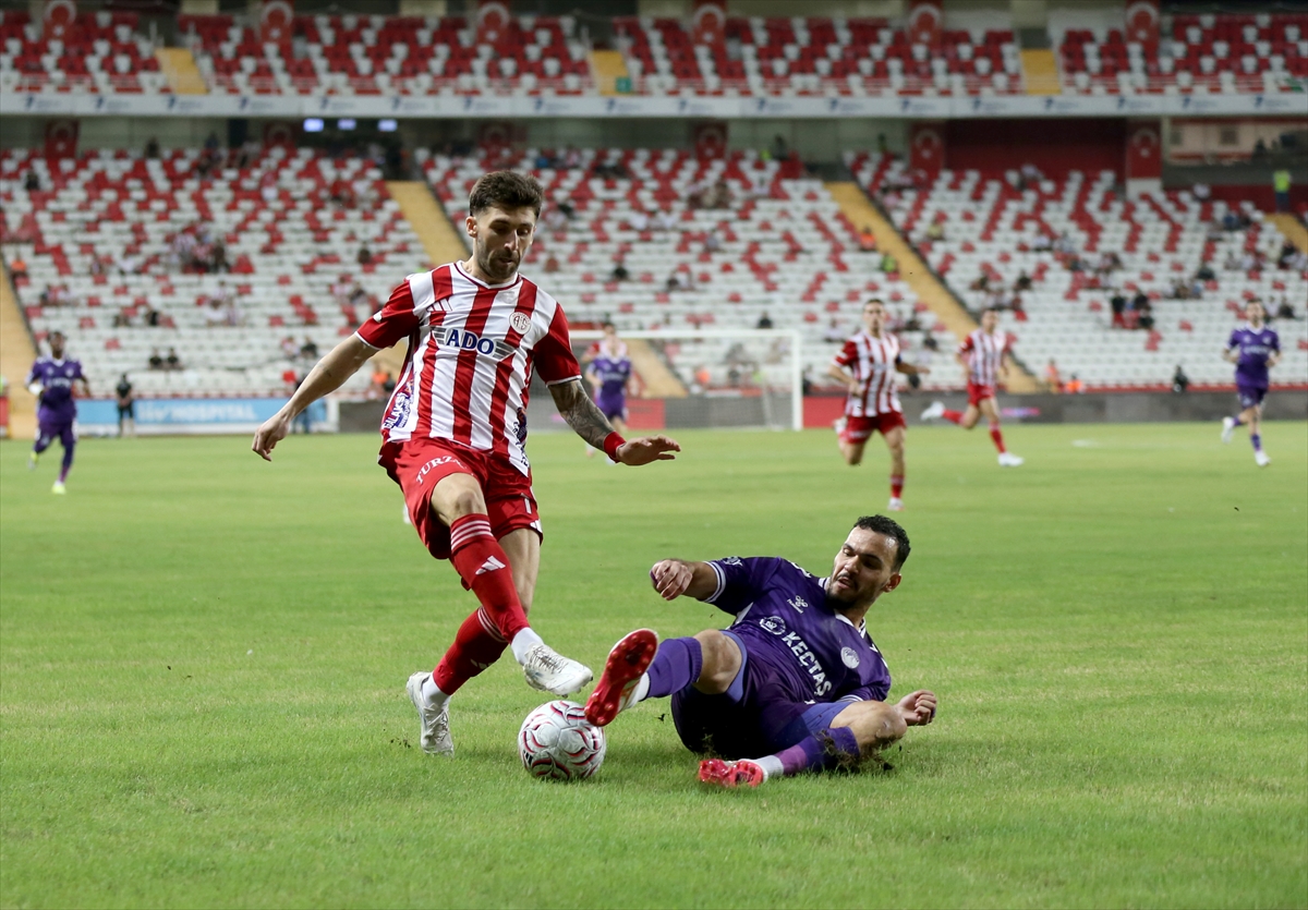 Trendyol 1. Lig: Antalyaspor, Keçiörengücü'nü 4-3 mağlup etti
