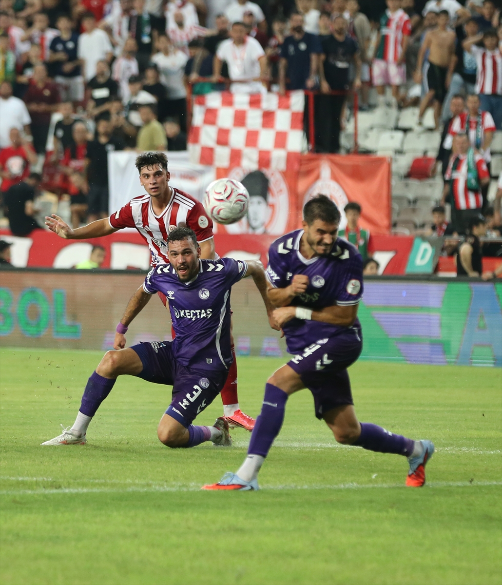 Trendyol 1. Lig: Antalyaspor, Keçiörengücü'nü 4-3 mağlup etti