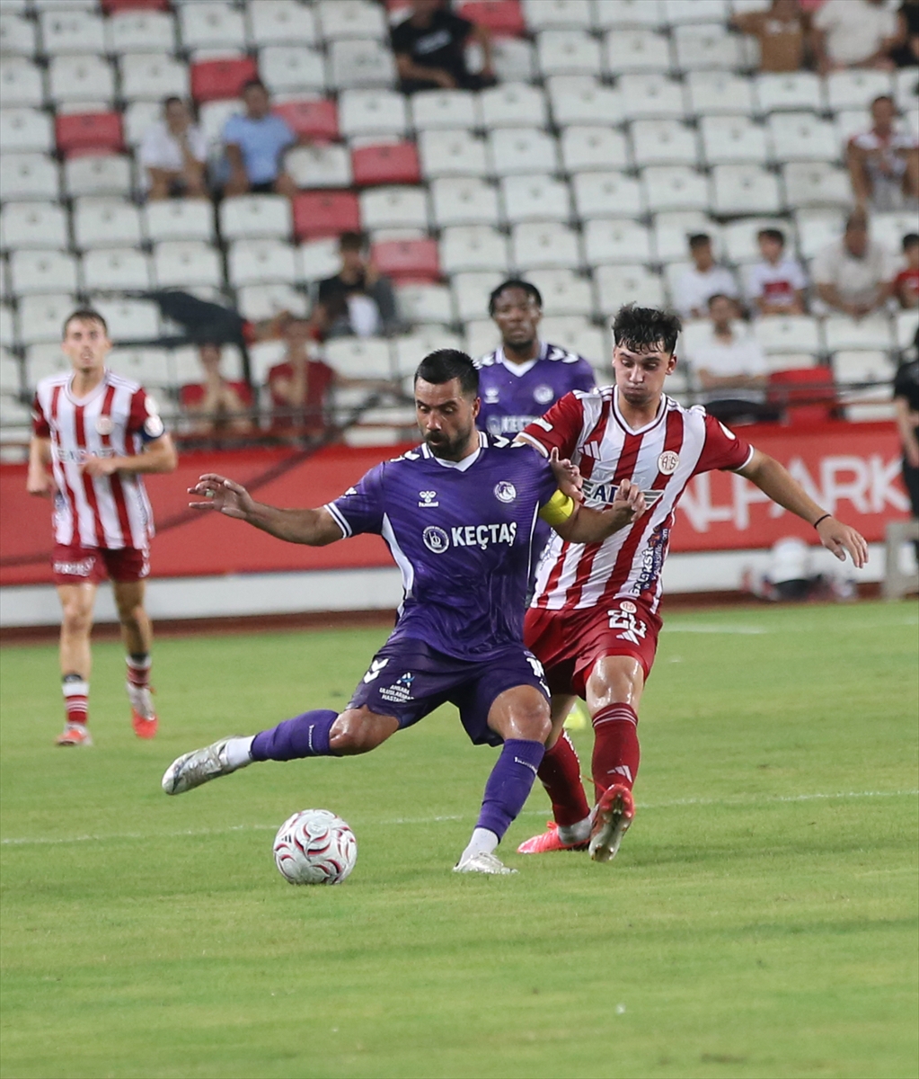 Trendyol 1. Lig: Antalyaspor, Keçiörengücü'nü 4-3 mağlup etti