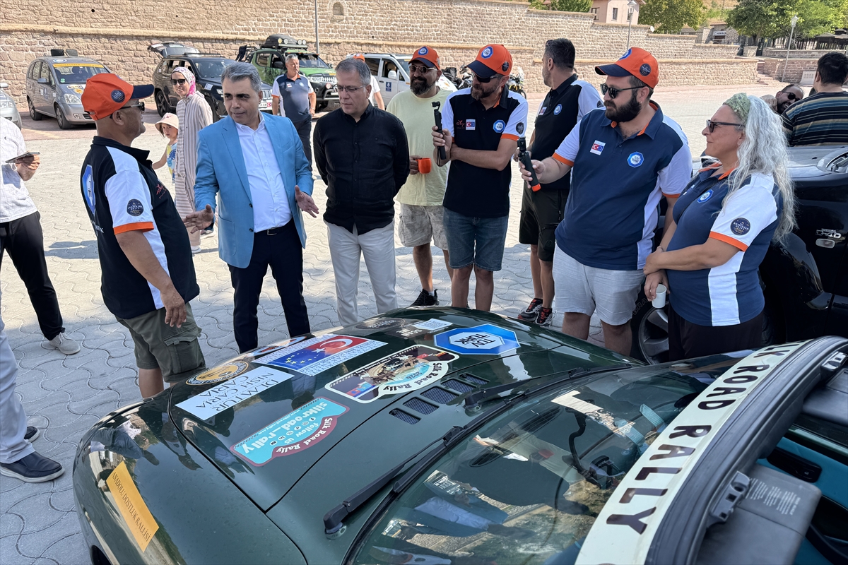 Anadolu Dostluk Rallisi Konya-Niğde Etabı Start Aldı