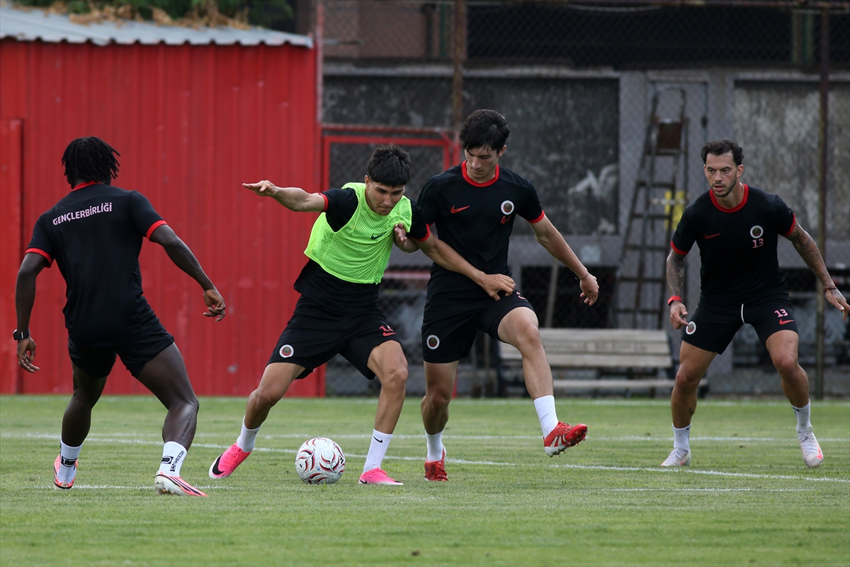 Gençlerbirliği, Fenerbahçe maçı hazırlıklarına başladı