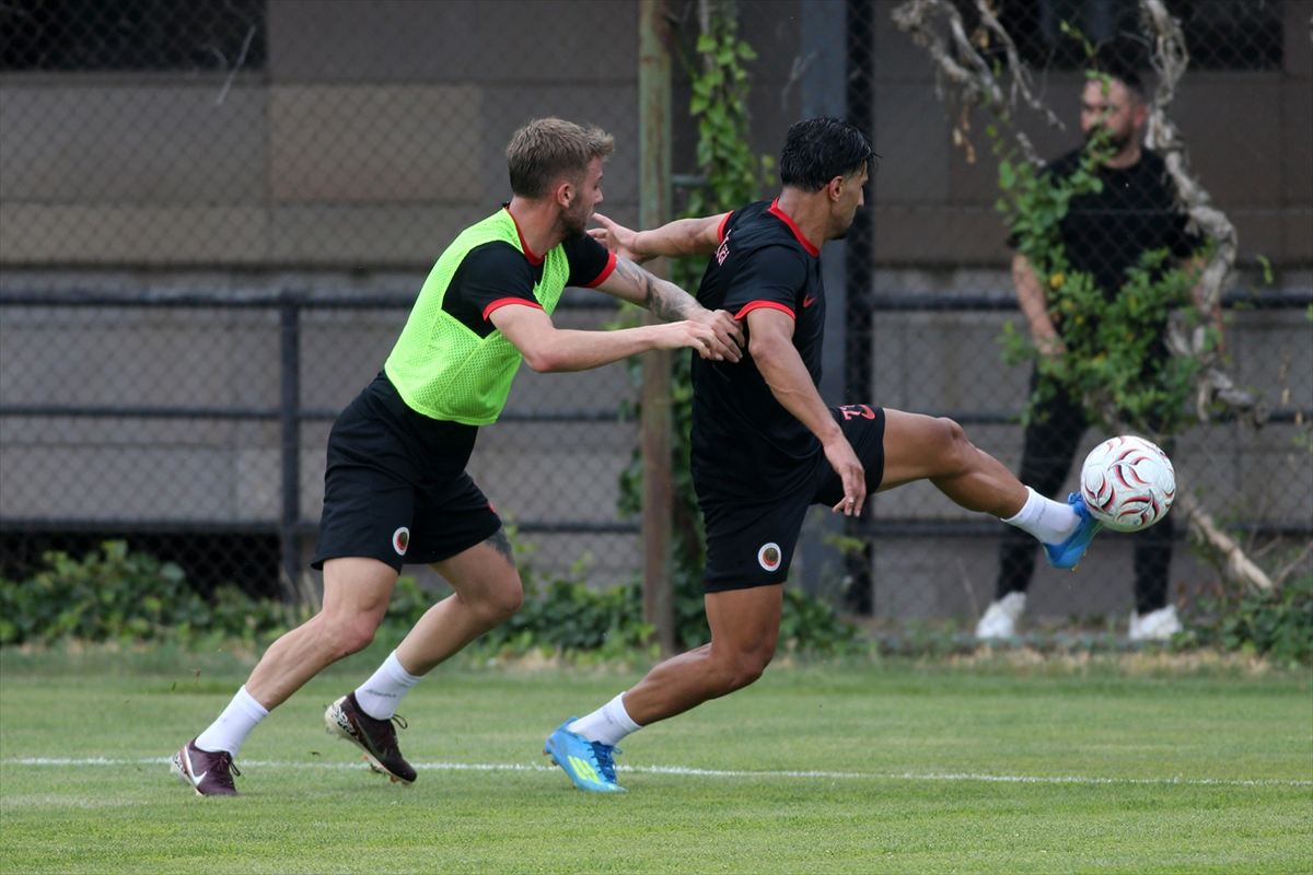 Gençlerbirliği, Fenerbahçe maçı hazırlıklarına başladı