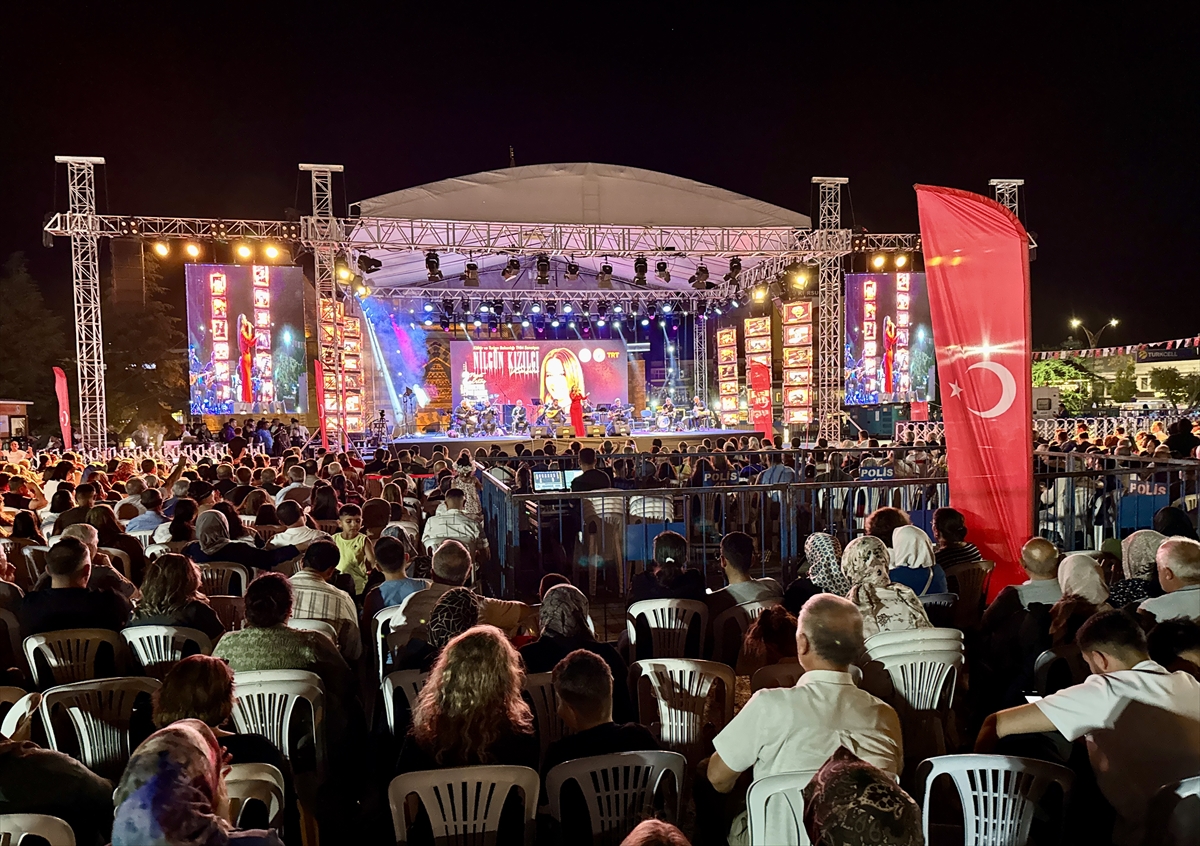Kırşehir'de 2. Neşet Ertaş Kültür ve Müzik Festivali tamamlandı