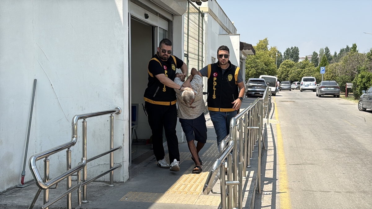 Adana'da eski eşini bıçakla yaralayan A.T. tutuklandı