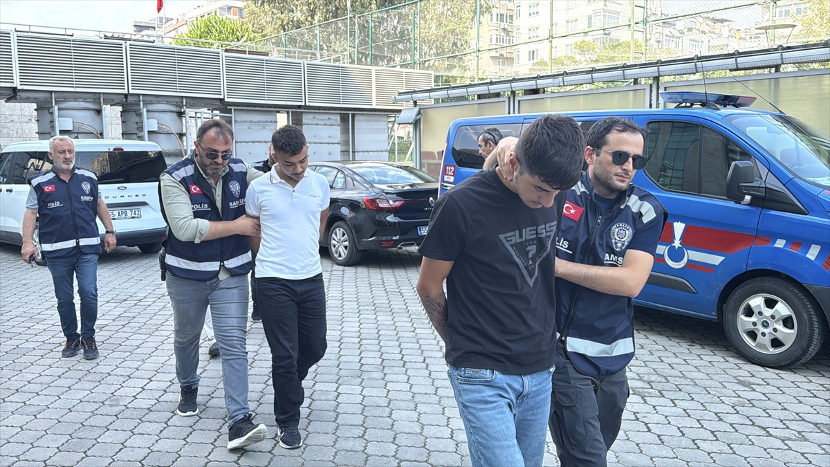 GÜNCELLEME - Samsun'da kırtasiyeciyi darbeden şüphelilerden 2'si tutuklandı