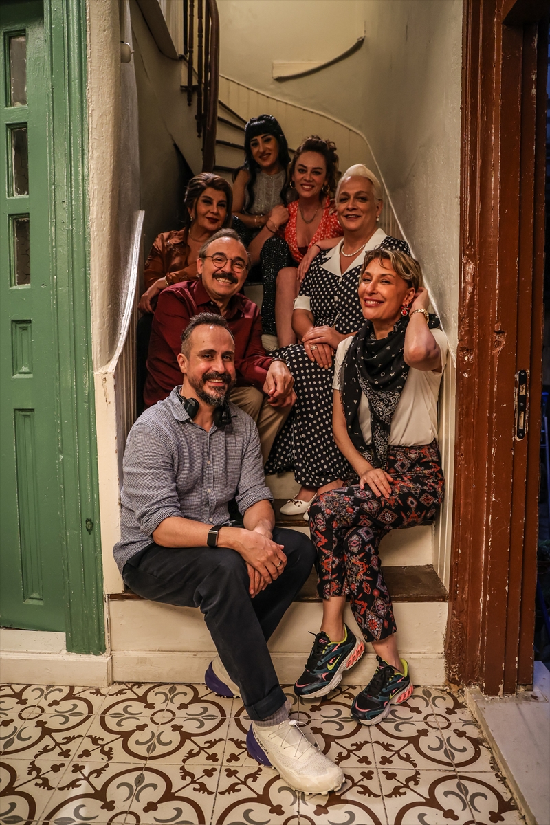 "2 Aile Arasında" filminin çekimleri bitti: Vizyon tarihi belli oldu
