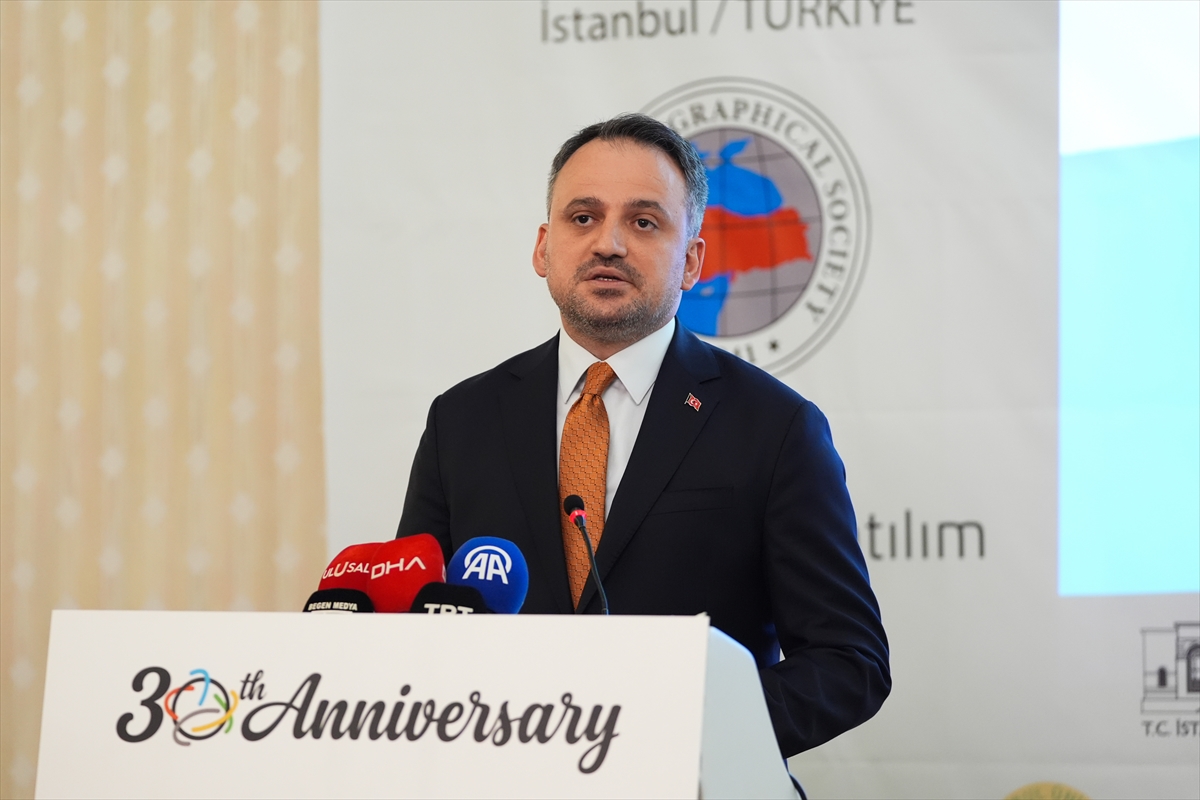 İstanbul'da 22. Uluslararası Coğrafya Olimpiyatı'nın açılış töreni gerçekleştirildi
