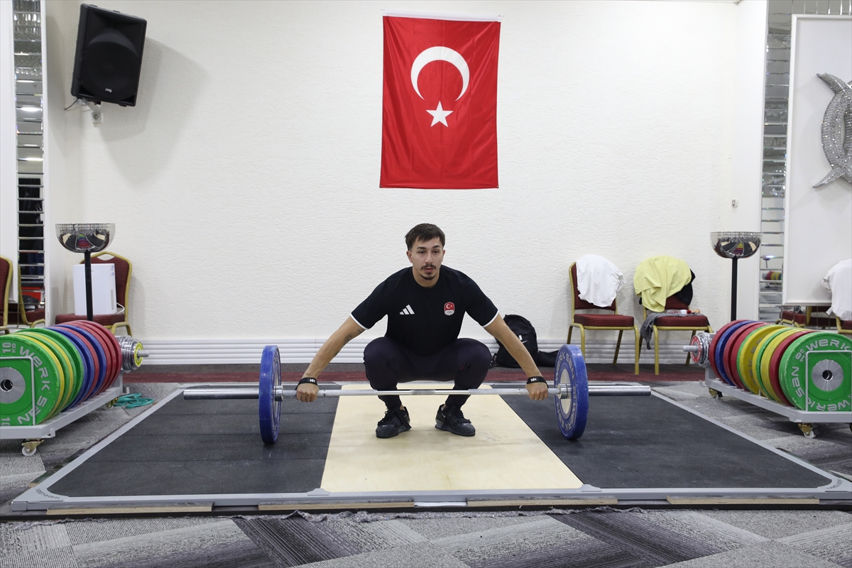 Yusuf Fehmi Genç: Hedefim olimpiyat madalyası, şampiyonluk sürecek