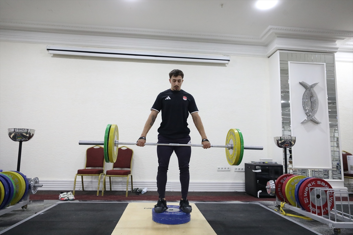 Yusuf Fehmi Genç: Hedefim olimpiyat madalyası, şampiyonluk sürecek