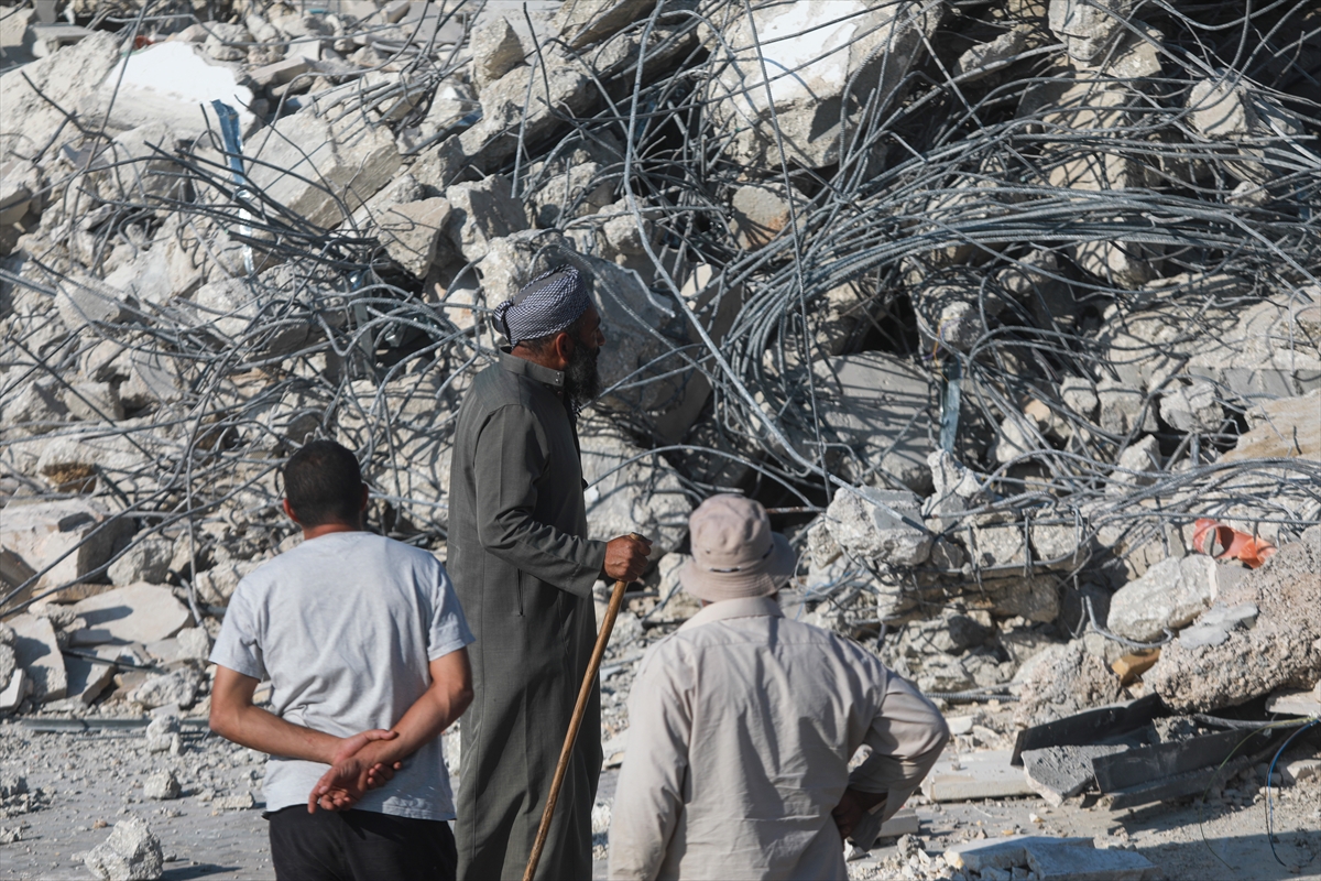 İsrail ordusu Beytüllahim'de Filistinlilere ait üç katlı binayı yıktı