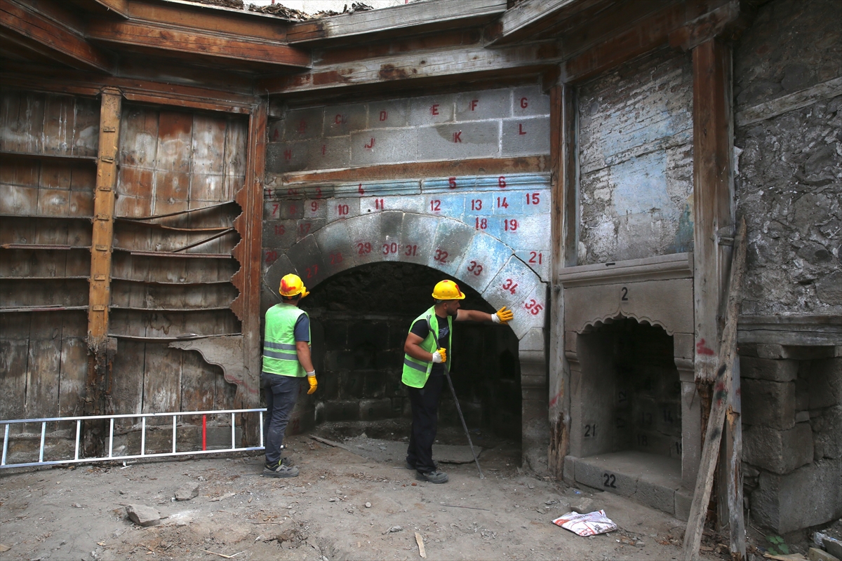 Erzurum'da ahilik teşkilatını kuran Ahi Toman Baba'nın kümbeti gün yüzüne çıkarılıyor