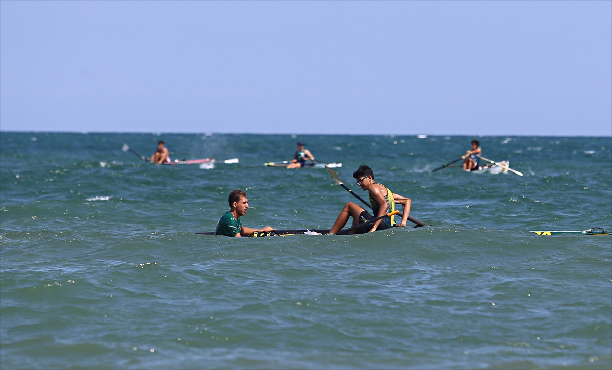 Samsun'da Deniz Küreği Türkiye Şampiyonası devam ediyor