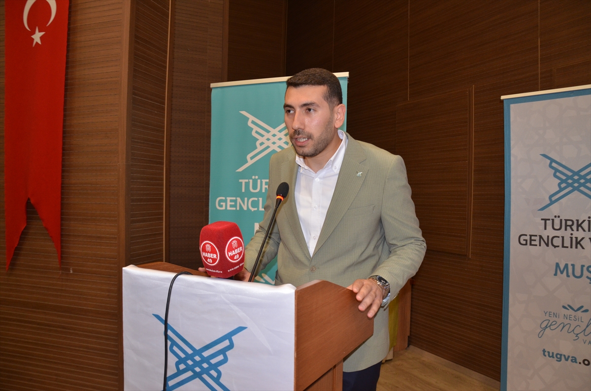 Muş'ta TÜGVA Yaz Okulu kapanışı: 8 bin 200 öğrenci katıldı