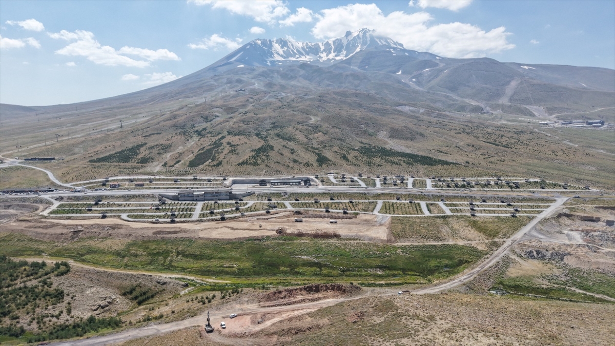 Erciyes Kayak Merkezi: Yeni sezon için kapsamlı hazırlıklar