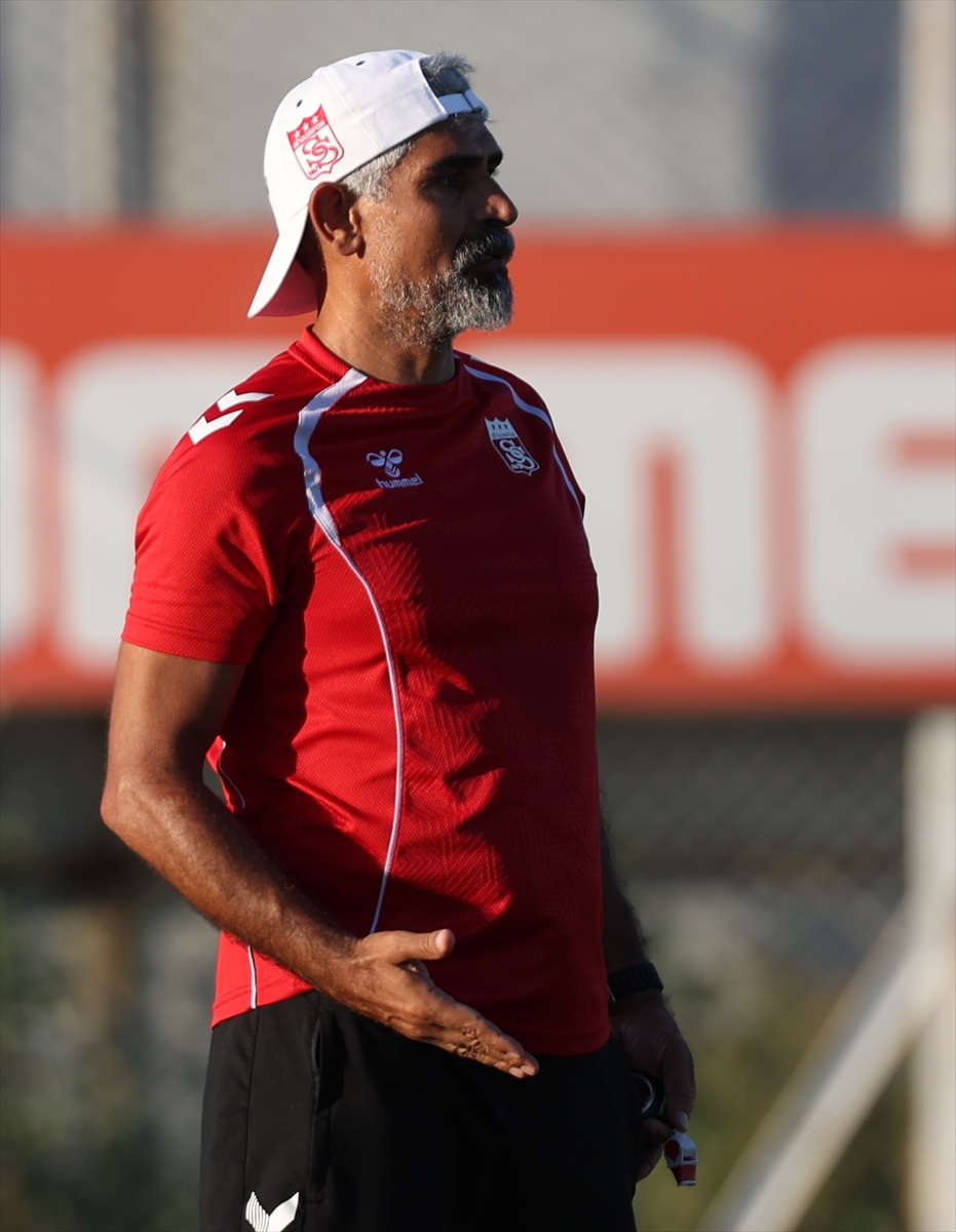 Ekenler Beton Sivasspor: Kayserispor maçı hazırlıkları sürüyor