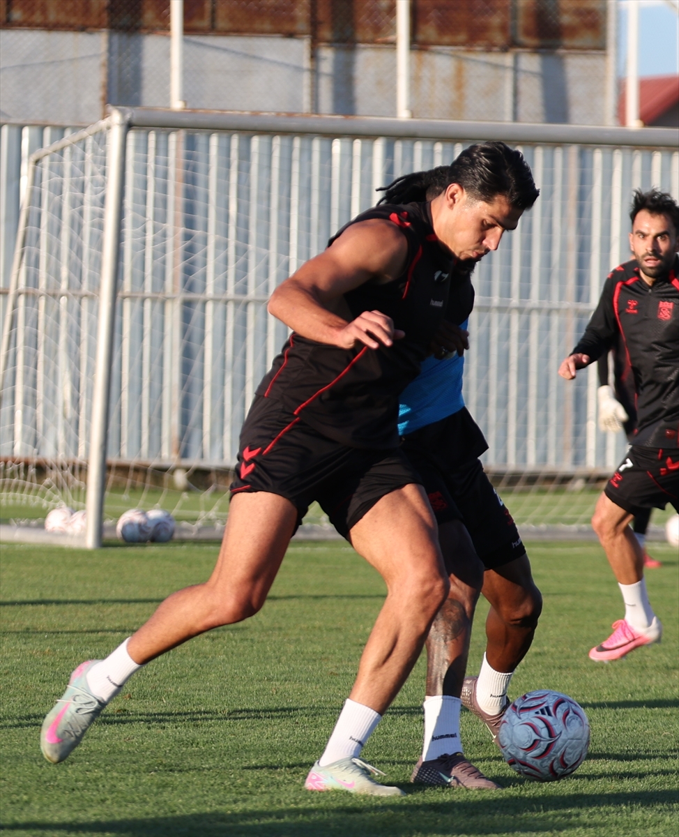 Ekenler Beton Sivasspor: Kayserispor maçı hazırlıkları sürüyor