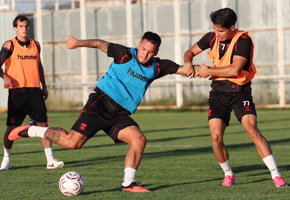 Ekenler Beton Sivasspor: Kayserispor maçı hazırlıkları sürüyor