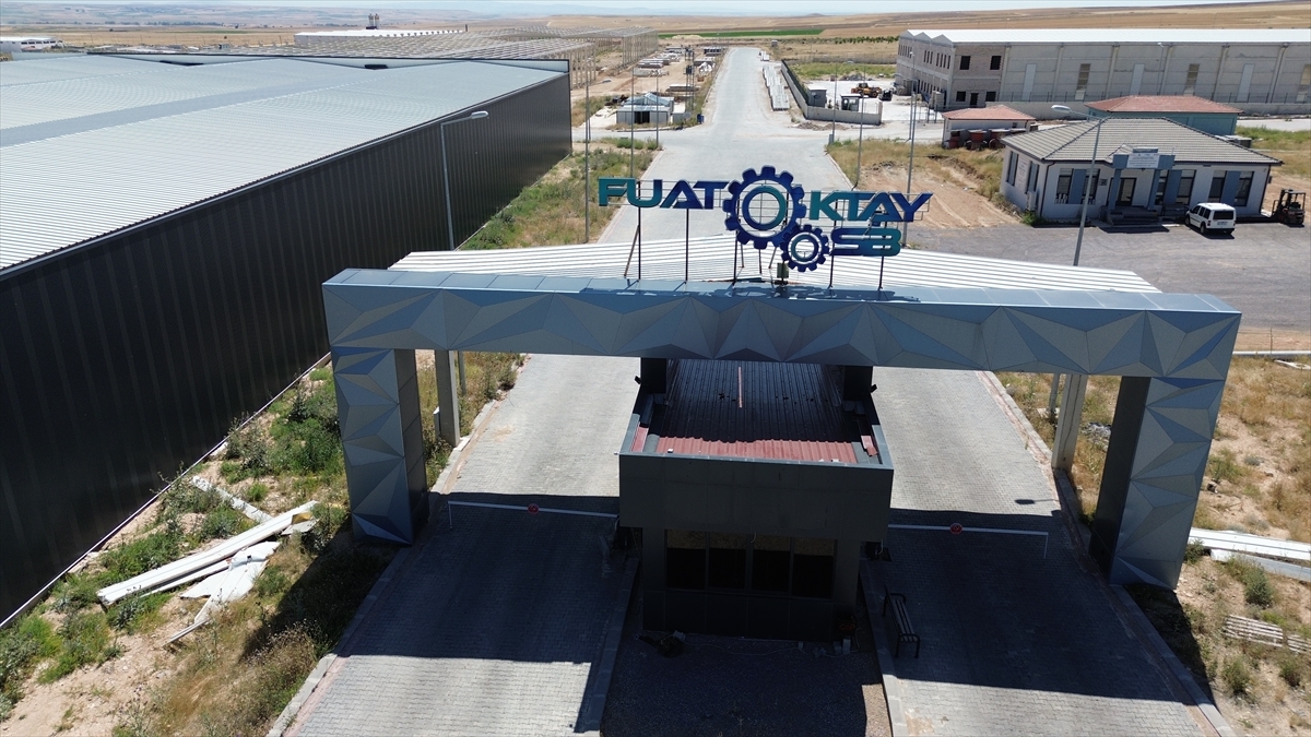 Yozgat'ta bir bölümünde üretime başlanan OSB'nin 7 bin kişiye istihdam sağlaması planlanıyor