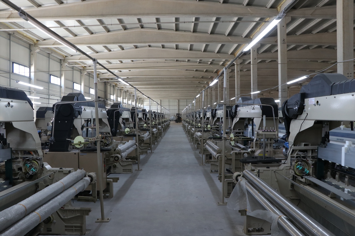 Yozgat'ta bir bölümünde üretime başlanan OSB'nin 7 bin kişiye istihdam sağlaması planlanıyor