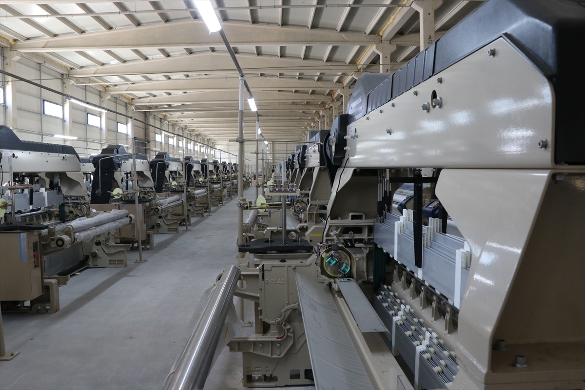 Yozgat'ta bir bölümünde üretime başlanan OSB'nin 7 bin kişiye istihdam sağlaması planlanıyor