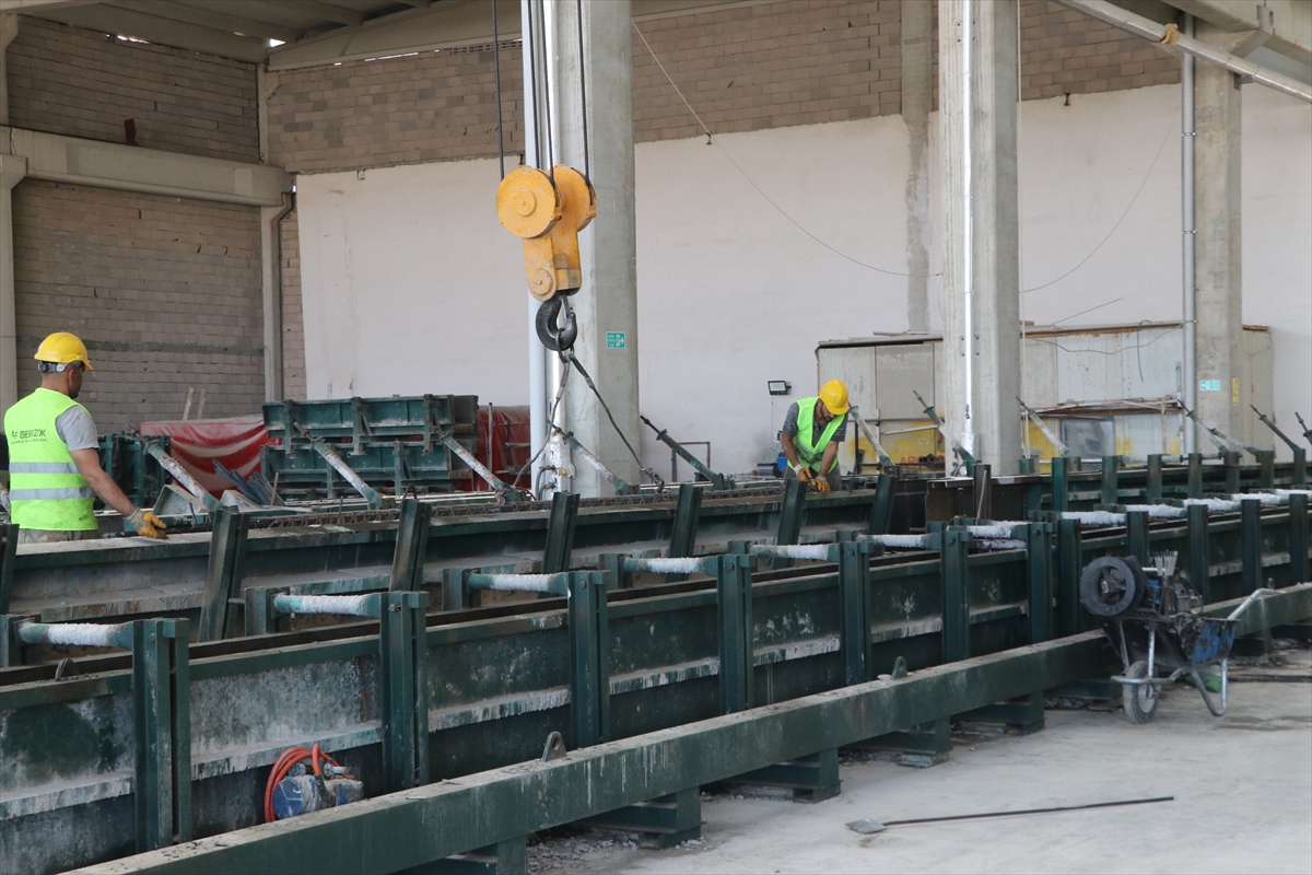 Yozgat'ta bir bölümünde üretime başlanan OSB'nin 7 bin kişiye istihdam sağlaması planlanıyor