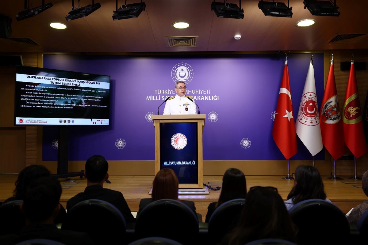 MSB: Hudut karakollarında personel azaltılması söz konusu değil
