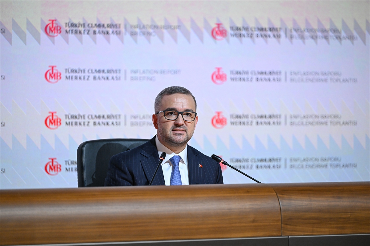 TCMB Başkanı Karahan, Enflasyon Raporu Bilgilendirme Toplantısı'nda soruları yanıtladı: (1)