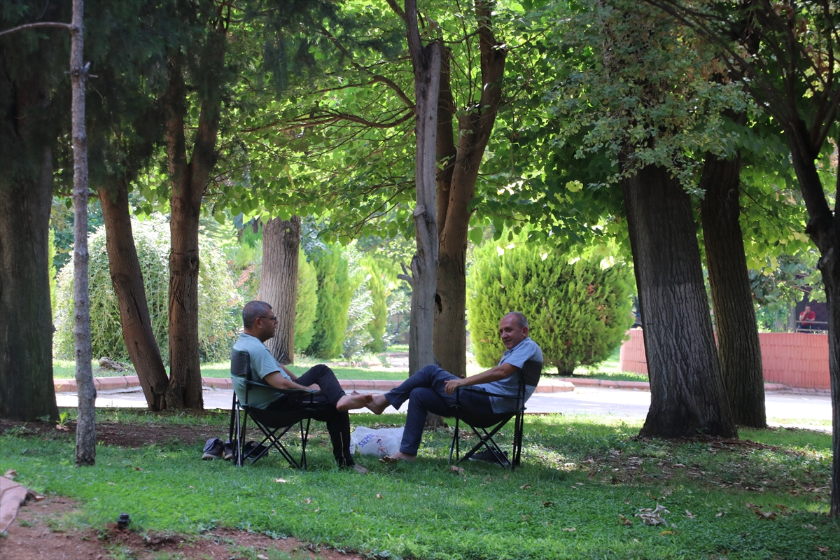 Gaziantep ve Çevre İllerde Sıcak Hava Etkisini Sürdürüyor