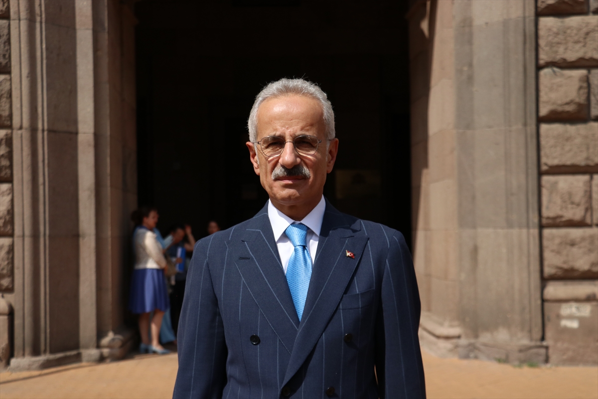 Bakan Uraloğlu: Koridorlar Avrupa'ya uzanmalı, Bulgaristan önemli