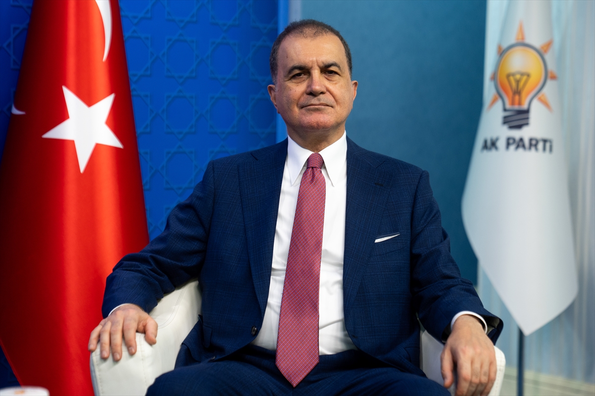 Ömer Çelik: AK Parti toplumsal merkezin taleplerini temsil etti