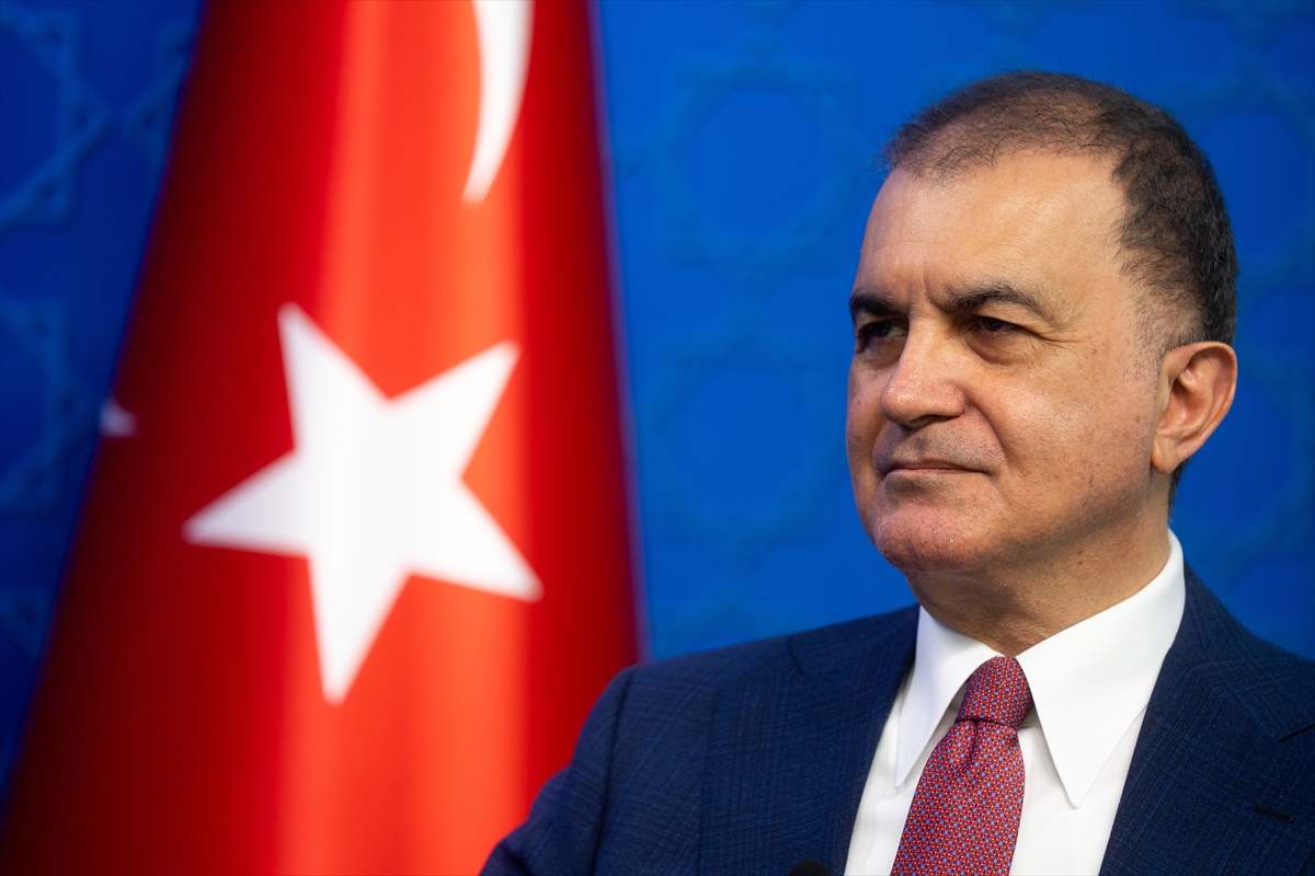 Ömer Çelik: AK Parti toplumsal merkezin taleplerini temsil etti