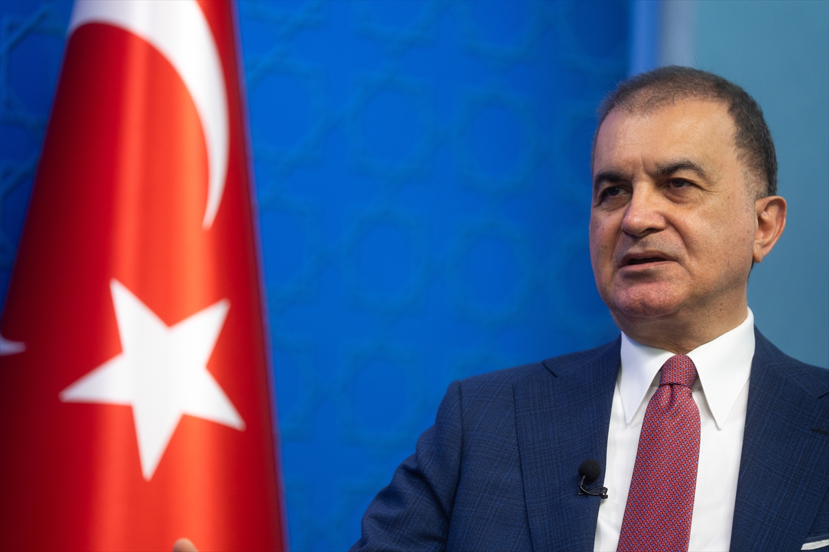 Ömer Çelik: AK Parti toplumsal merkezin taleplerini temsil etti