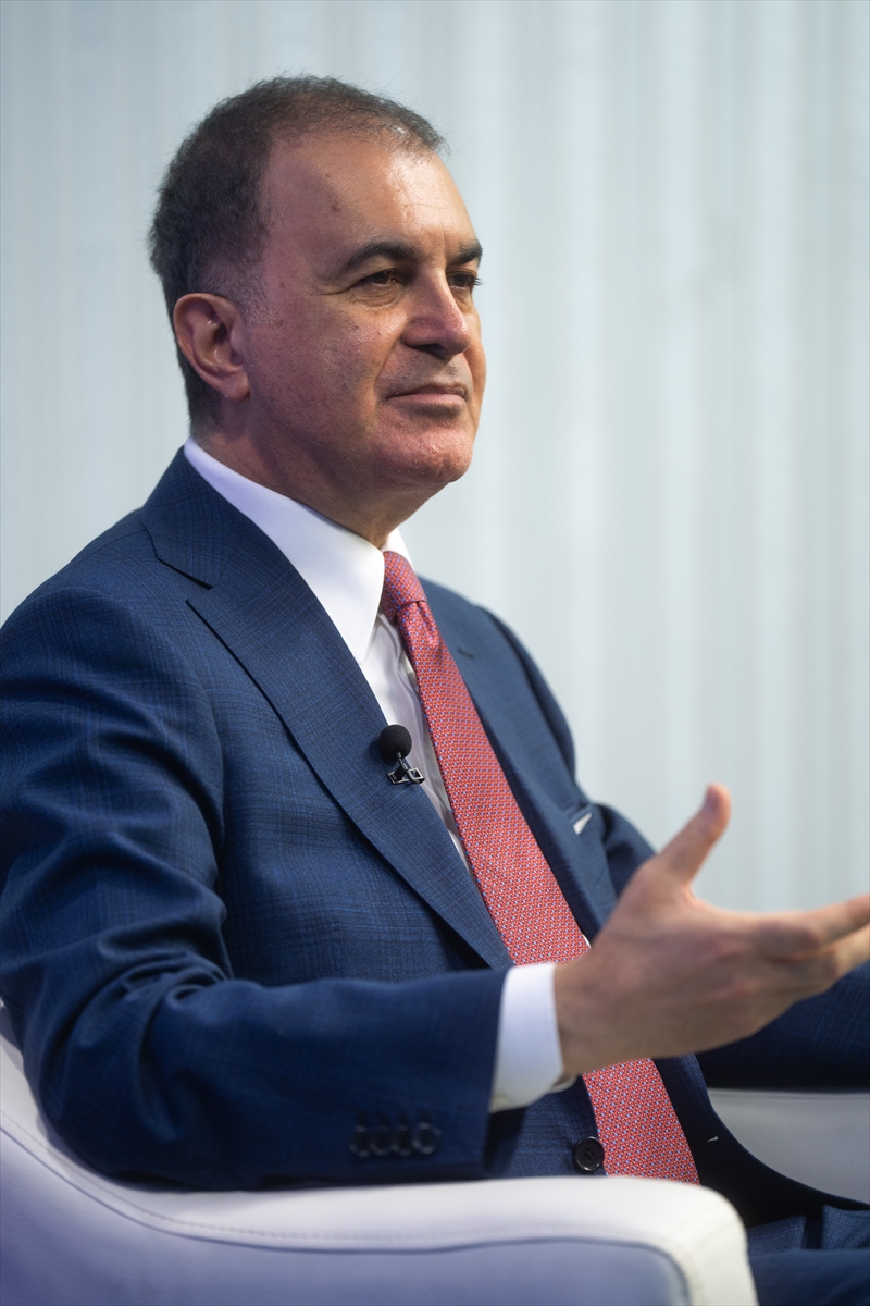 Ömer Çelik: AK Parti toplumsal merkezin taleplerini temsil etti