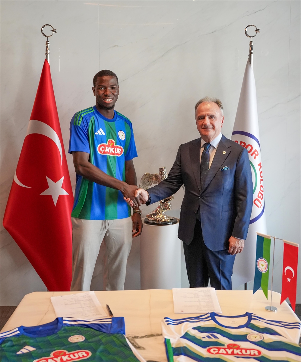 Çaykur Rizespor, Cadiz'den Moussa Diakite'yi kadrosuna kattı