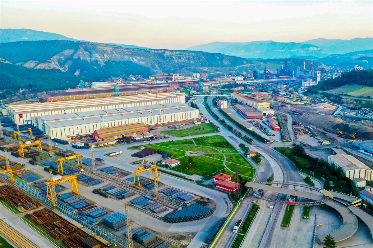 KARDEMİR: 2026 ilk yarıda 5,9 milyar TL net kar açıkladı