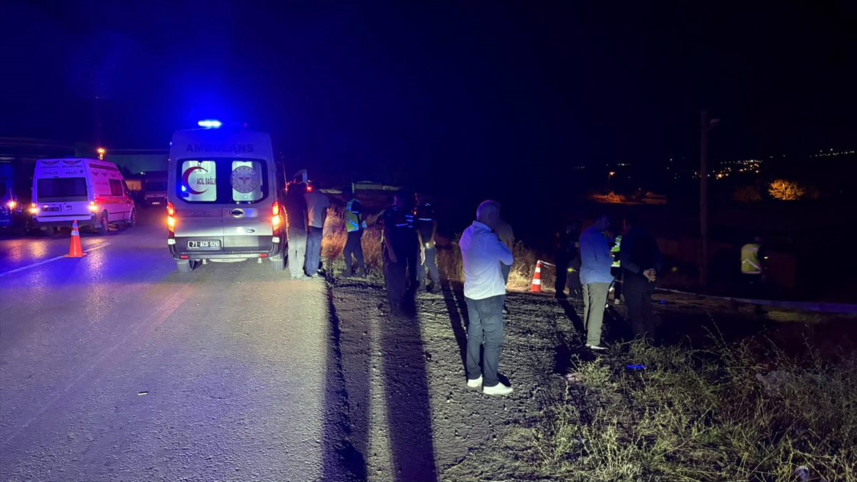 Kırıkkale'de kaza: Otomobil şarampole devrildi, 1 ölü, 2 yaralı