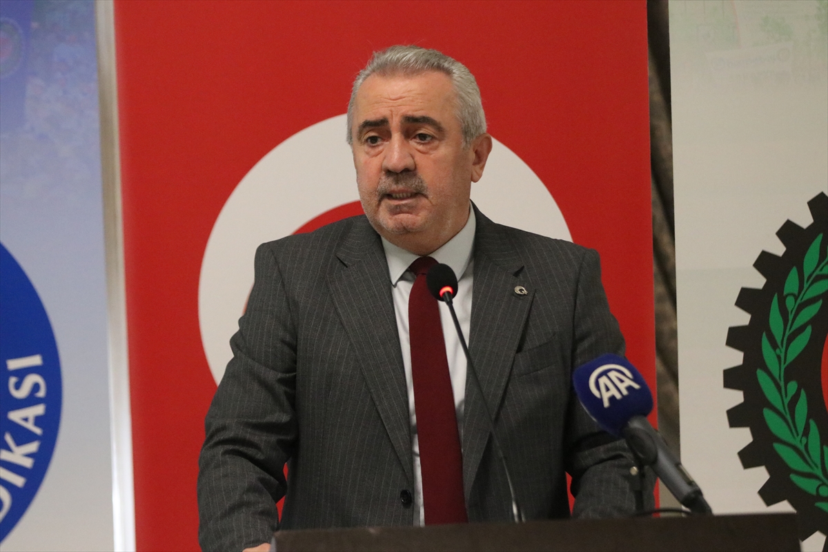 Hizmet-İş Adana: Bekir Hakan Durna Yeniden Başkan Oldu